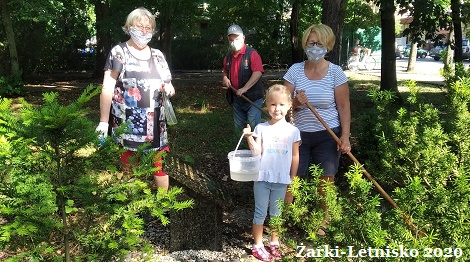 Seniorzy z Zarek Letniska w czasie pandemii